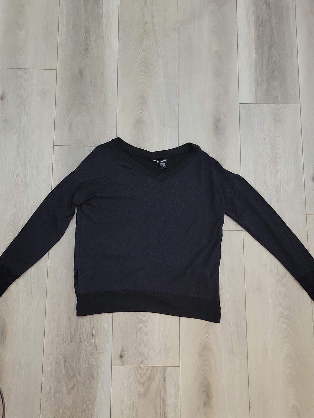 Athleta Black V-Neck Women's Sweater